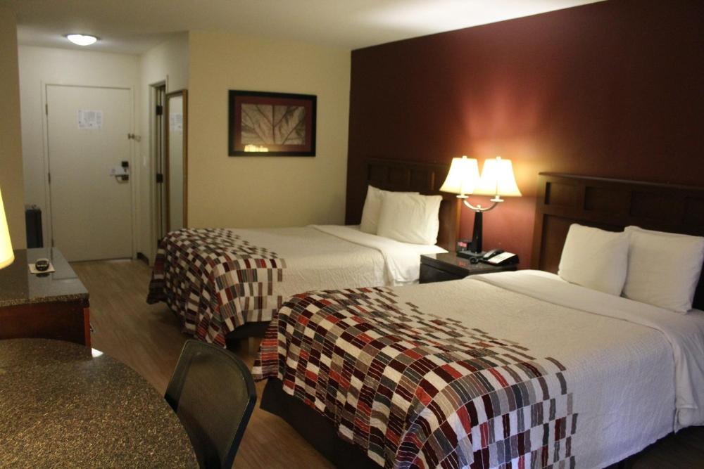  Deluxe Room with Two Double Beds Smoke Free interior