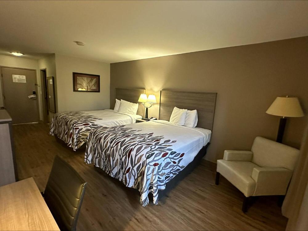 Superior Room with Two Queen Beds Smoke Free interior